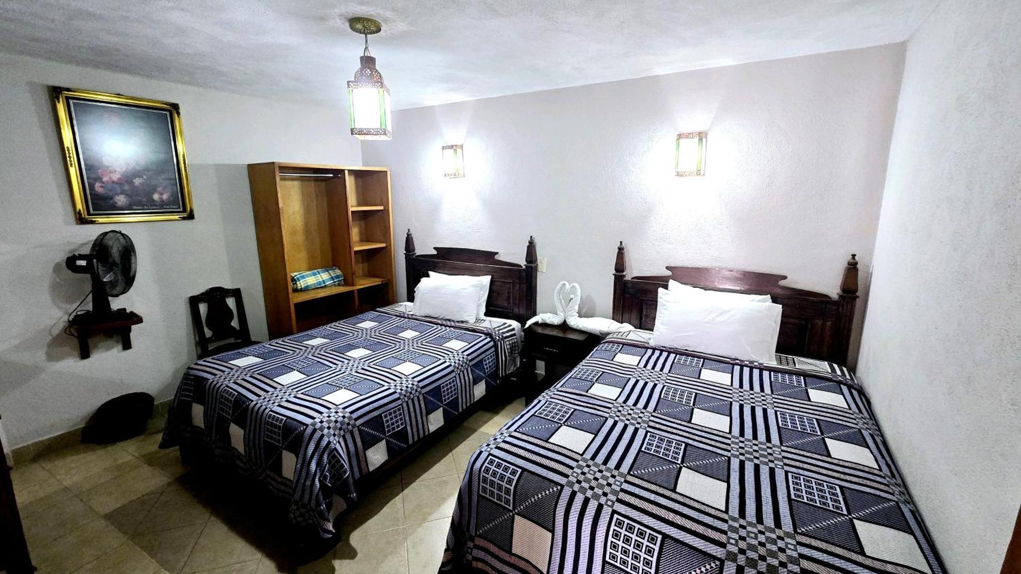 Hotel Plaza Baratillo กัวนาฮัวโต ภายนอก รูปภาพ